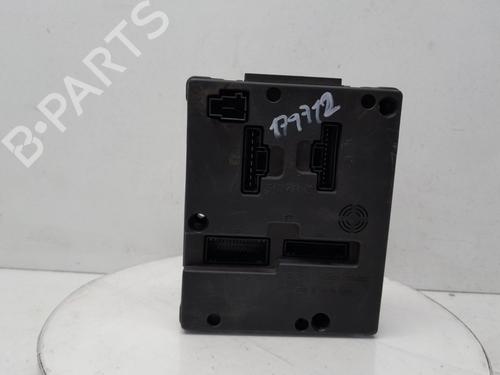 Used Fuse box RENAULT MEGANE I Coach (DA0/1_) 1.9 dTi (DA0N) (98 hp) 24153872