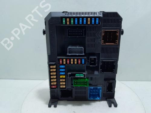 Used Fuse box PEUGEOT 208 I (CA_, CC_) 1.6 BlueHDi 100 (100 hp) 21267052
