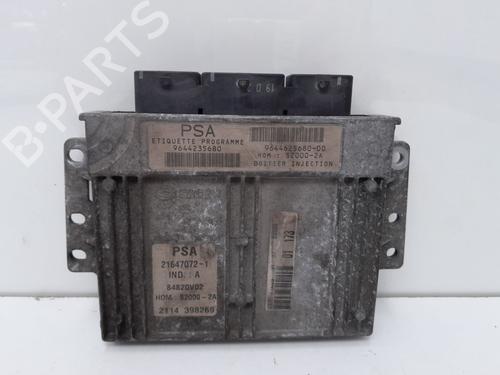 Used Engine control unit (ECU) PEUGEOT 206 Hatchback (2A/C) 1.4 LPG (75 hp) 30563404