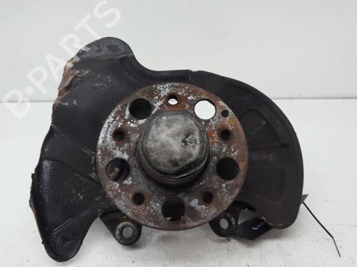 Used Left front steering knuckle MERCEDES-BENZ C-CLASS (W203) C 220 CDI (203.006) (136 hp) 31313287