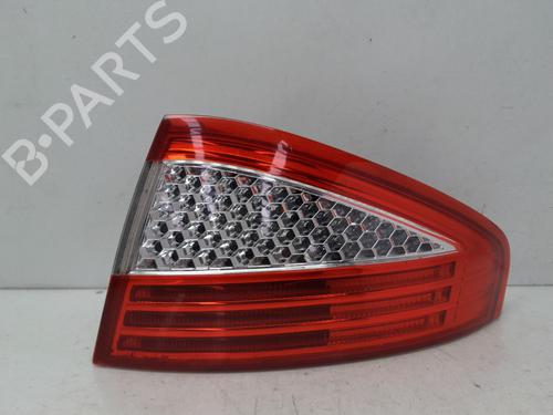 Used Right taillight FORD MONDEO IV (BA7) [2007-2015]  24457744