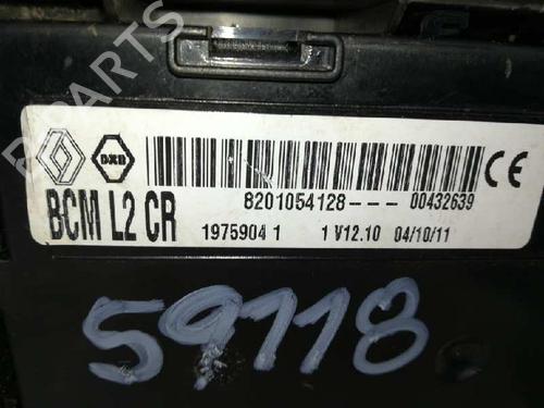 Fuse box RENAULT CLIO III (BR0/1, CR0/1) 1.5 dCi | BP20807977E1 