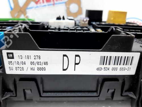 Fuse box OPEL ASTRA H (A04)  | BP20744477E1 