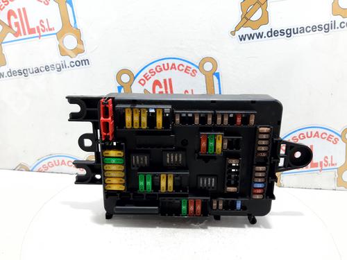 Used Fuse box BMW 1 (F21) 118 d (150 hp) 20751342