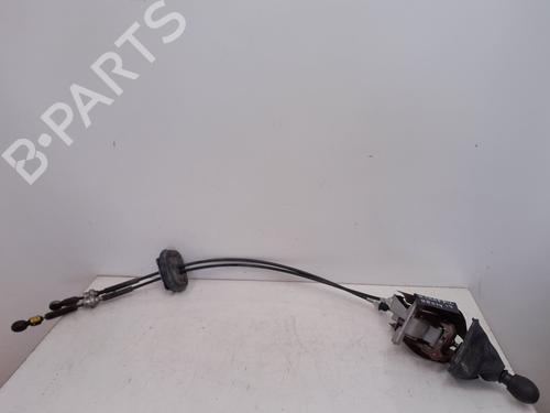 Used Gear lever Gear lever RENAULT TRAFIC II Platform/Chassis (EL) 2.0 dCi 115 (EL0H, EL00, EL01, EL0M) (114 hp) 39692767 39692767