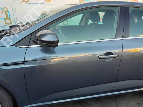 dr-venstre-fortil-renault-megane-iv-hatchback-b9amn_-2015-39191372 main image
