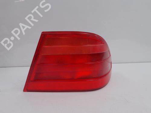 Used Right taillight Right taillight MERCEDES-BENZ E-CLASS (W210) E 300 D (210.020) (136 hp) 36753688 36753688