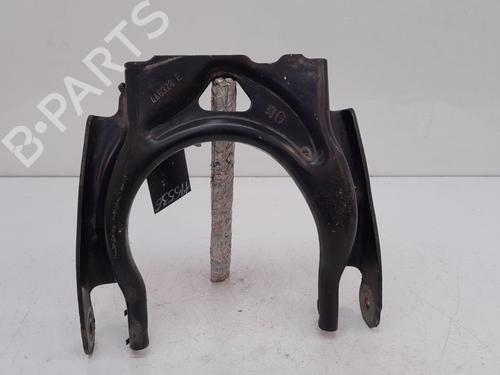 Used Left front suspension arm PEUGEOT 407 (6D_) 2.0 16V (6DRFJC, 6DRFJE, 6DRFJF) (140 hp) 29613374
