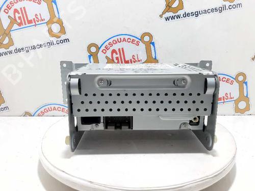 Radio LAND ROVER FREELANDER 2 (L359) 2.2 TD4 4x4 | BP20732526E6 