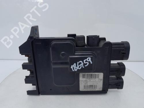 Used Electronic module RENAULT MEGANE III Hatchback (BZ0/1_, B3_) 1.5 dCi (106 hp) 30563380