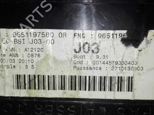Fuse box CITROËN C5 I (DC_) 2.0 HDi (DCRHZB, DCRHZE) | BP20793983E1 