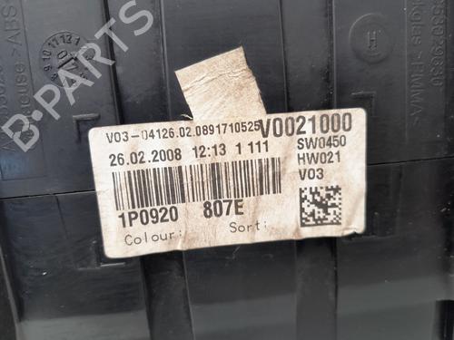 Instrument cluster SEAT LEON (1P1) | BP30905855C47