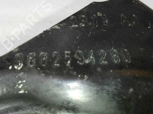Used Right front suspension arm CITROËN C5 III Break (RW_) [2008-2017]  20777199