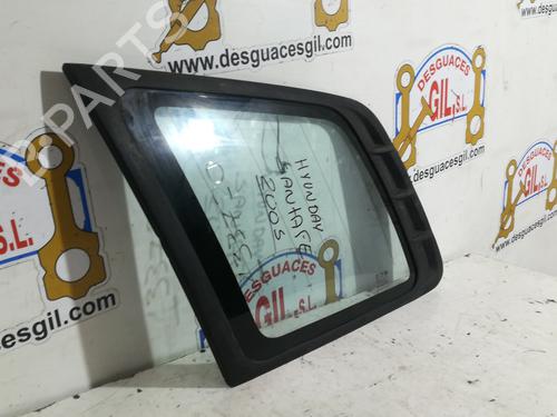 Rear left quarter glass HYUNDAI SANTA FÉ I (SM) 2.0 CRDi | BP20750102C93 