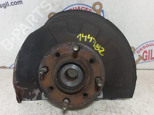 Right front steering knuckle VOLVO S40 I (644) 1.8 i 144782 |