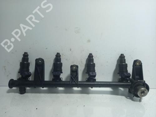 Used Injection rail RENAULT MEGANE I Coach (DA0/1_) 1.6 e (DA0F) (90 hp) 25743548