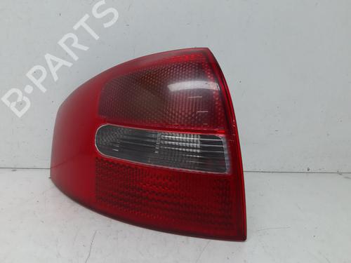 Feu arrière gauche AUDI A6 C5 (4B2, 4B4) 2.4 quattro (170 hp) 31270068