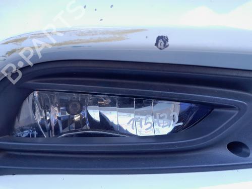Used Right front fog light Right front fog light 37081562 37081562