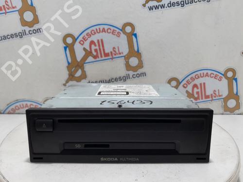 Used Radio SKODA OCTAVIA III (5E3, NL3, NR3) 1.6 TDI (105 hp) 20763927