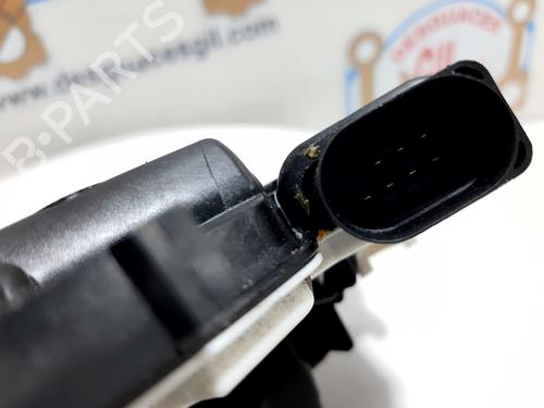 Front left lock VW TIGUAN (5N_) 2.0 TDI | BP20744602C98 