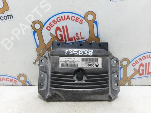 Used Engine control unit (ECU) RENAULT LAGUNA II (BG0/1_) [2001-2007]  20751308