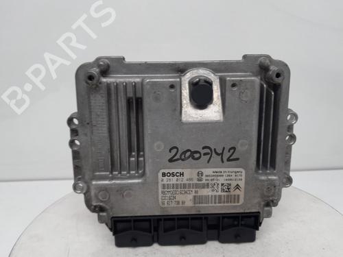 Used Engine control unit (ECU) CITROËN XSARA PICASSO (N68) 1.6 HDi (109 hp) 31043805