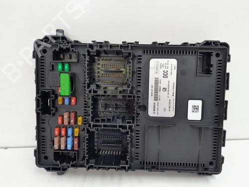 Used Fuse box Fuse box 39187883 39187883