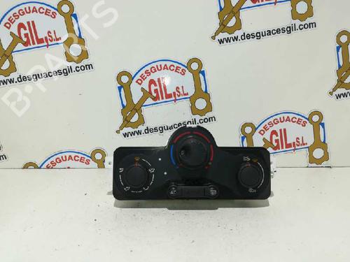 Used Climate control RENAULT CLIO III (BR0/1, CR0/1) 1.5 dCi (75 hp) 20796872