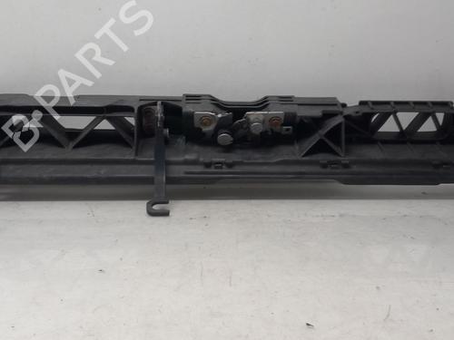Used Crossmember PEUGEOT 308 II (LB_, LP_, LW_, LH_, L3_) [2013-2021]  24522100