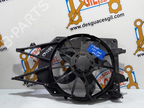 Used Radiator fan FORD FOCUS I (DAW, DBW) 1.6 16V (100 hp) 20762358