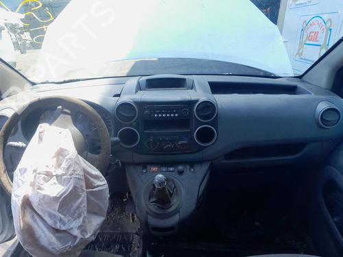 Engine control unit (ECU) PEUGEOT PARTNER Box Body/MPV  | BP28192252M57 