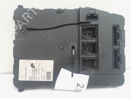 Used Fuse box Fuse box RENAULT MEGANE II (BM0/1_, CM0/1_) [2001-2012] 34133934 34133934