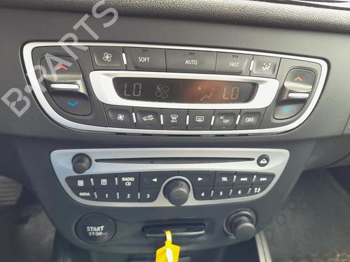 Climate control RENAULT MEGANE III Hatchback (BZ0/1_, B3_) 1.5 dCi | BP39189340I5 - Image 7
