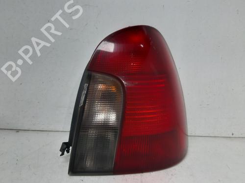 Feu arrière droit Feu arrière droit MG MG ZT- T 2.0 CDTi (131 hp) 36753613 36753613