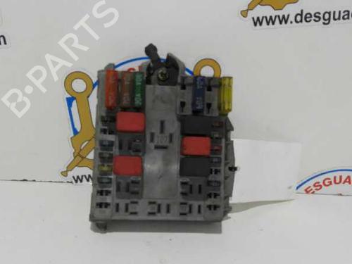 Sikringsdose FIAT PUNTO Hatchback Van (188_) 1.2 60 (60 hp) 20781035