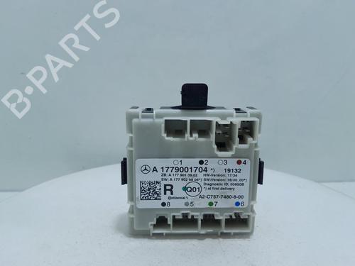 Used Comfort control module MERCEDES-BENZ B-CLASS Sports Tourer (W247) B 180 d (247.003) (116 hp) 21829099