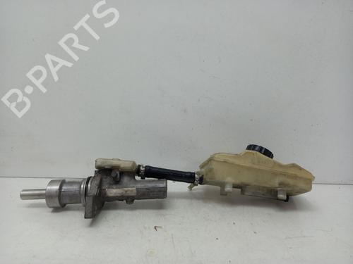 Used Brake master cylinder MERCEDES-BENZ VIANO (W639) CDI 2.2 (639.711, 639.713, 639.811, 639.813, 639.815) (150 hp) 25484903