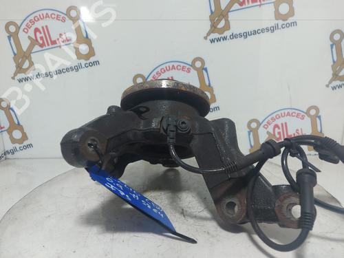 Used Left front steering knuckle RENAULT CLIO IV (BH_) [2012-2021]  20743743