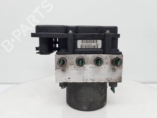 Used ABS pump ABS pump OPEL CORSA C (X01) 1.2 Twinport (F08, F68) (80 hp) 34133587 34133587