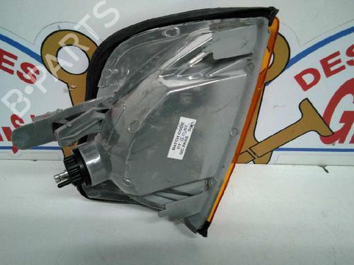 Used Right front indicator MERCEDES-BENZ 124 Saloon (W124) 200 (105 hp) 21068953