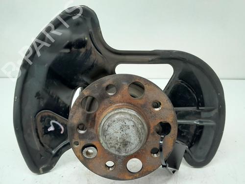 Used Left front steering knuckle Left front steering knuckle MERCEDES-BENZ C-CLASS (W204) C 200 CDI (204.007, 204.006) (136 hp) 34131160 34131160