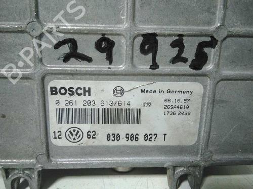 Engine control unit (ECU) VW GOLF III (1H1)  | BP20792135M57 