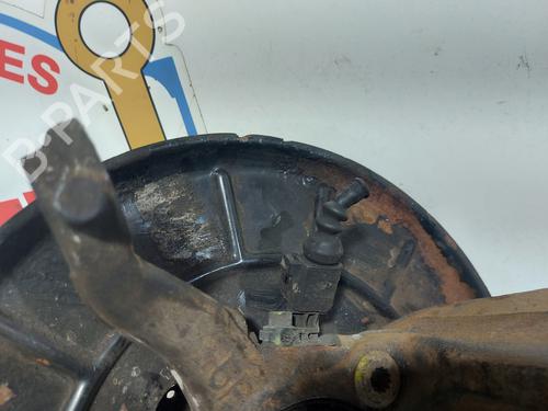 Left front steering knuckle SEAT LEON (1P1) 1.9 TDI | BP20744591M25 