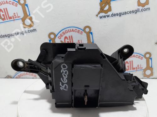 Used Fuse box MERCEDES-BENZ C-CLASS (W205) C 300 BlueTEC Hybrid / h (205.012) (231 hp) 20763677