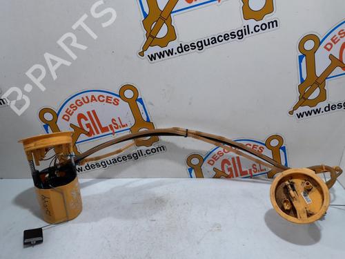 Used Fuel pump BMW X1 (E84) xDrive 18 d (143 hp) 20760385