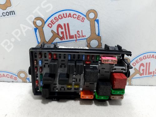 Used Fuse box OPEL CORSA D (S07) 1.2 (L08, L68) (80 hp) 20748992