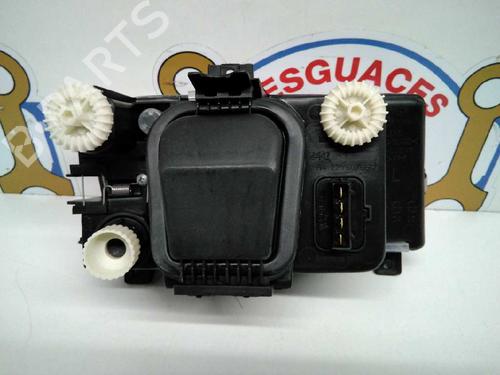 Left headlight SEAT IBIZA II (6K1) 1.4 i | BP21068582C28 