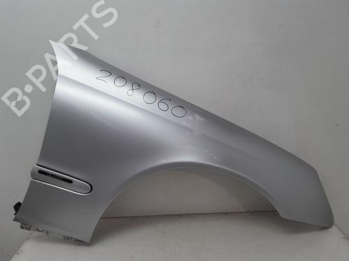 Used Right front fenders Right front fenders 37466004 37466004