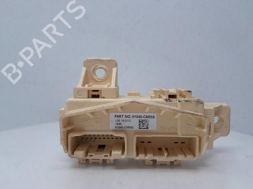 Used Fuse box HYUNDAI KONA (OS, OSE, OSI) 1.6 GDi Hybrid (141 hp) 24485310