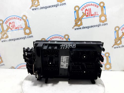 Fuse box OPEL ASTRA J (P10) 1.7 CDTI (68) | BP20741050E1